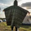 🛌 بطانية البونشو الذكية متعددة الاستخدامات للمغامرات الخارجية! 🌟